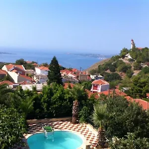 Villa Old Olive House, Kourouklata